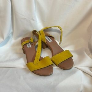 Steve Madden Mustard Strap Heels